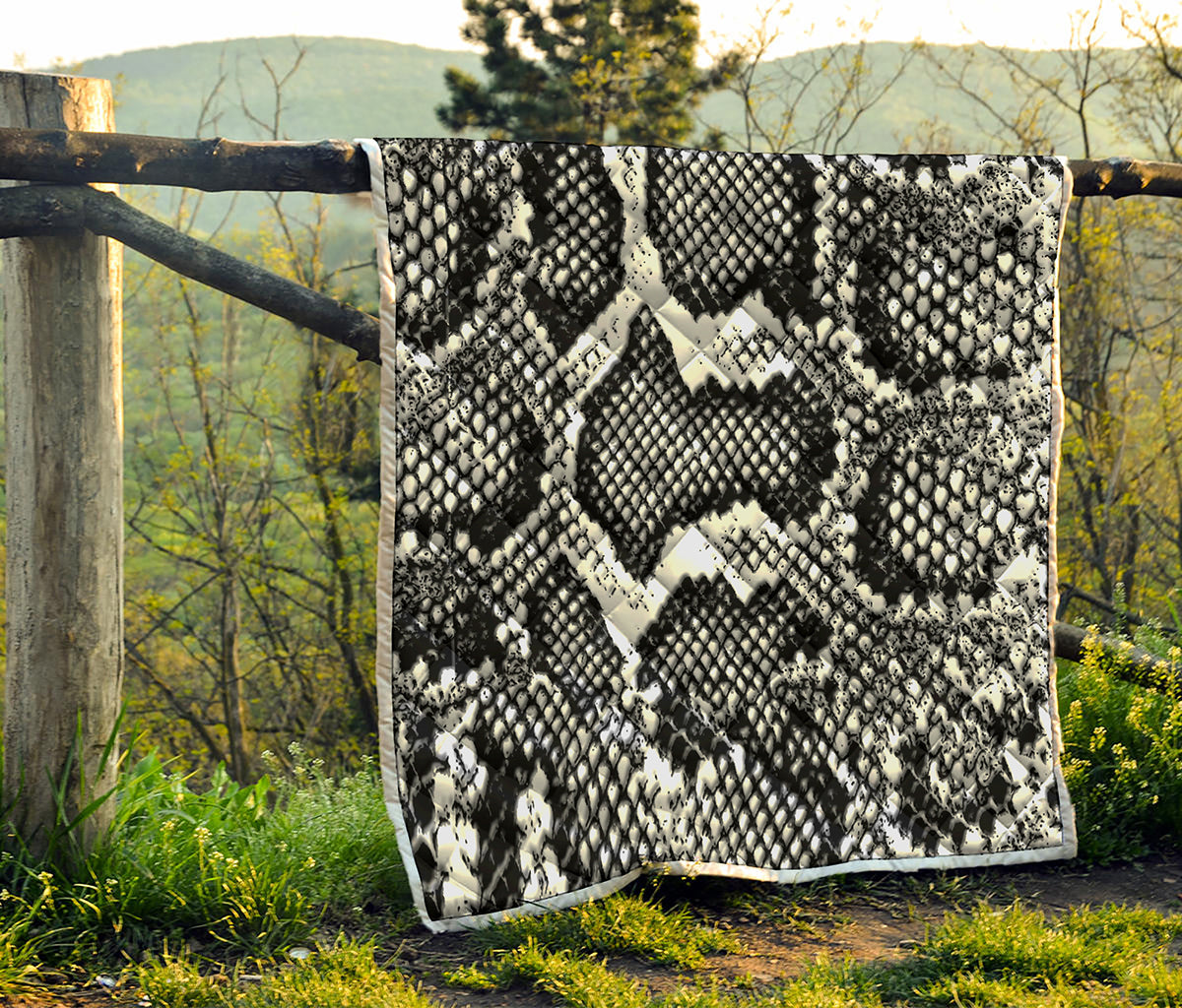 Black And White Snakeskin Print Quilt