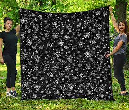 Black And White Snowflake Pattern Print Quilt