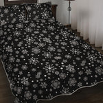 Black And White Snowflake Pattern Print Quilt Bed Set