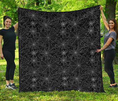 Black And White Spider Web Pattern Print Quilt
