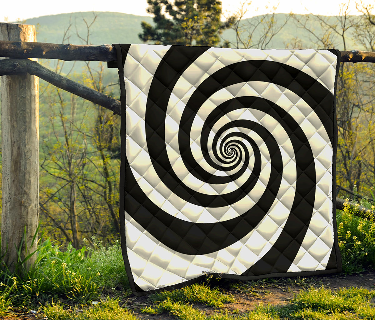Black And White Spiral Illusion Print Quilt