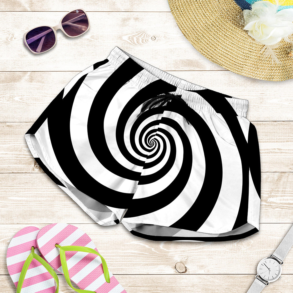 Black And White Spiral Illusion Print Women's Shorts