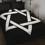 Black And White Star of David Print Quilt Bed Set
