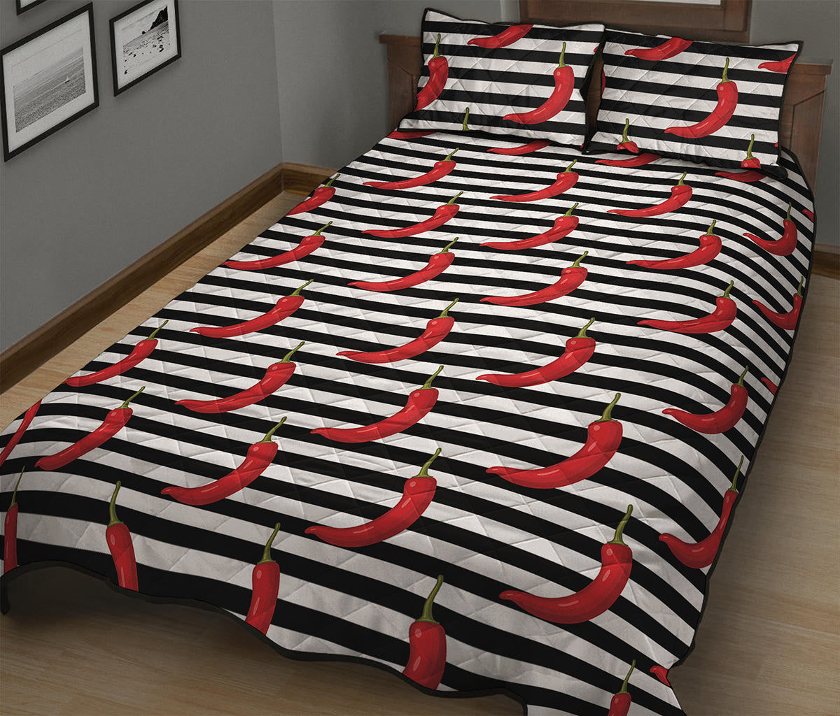 Black And White Striped Chili Print Quilt Bed Set