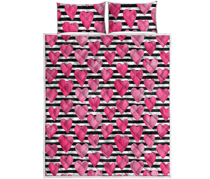 Black And White Striped Heart Print Quilt Bed Set
