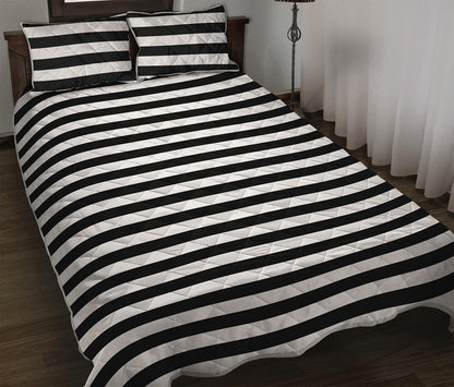 Black And White Striped Pattern Print Quilt Bed Set