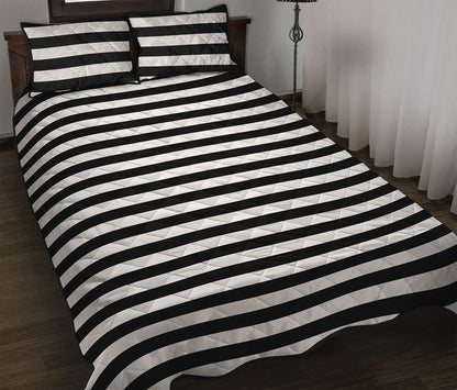 Black And White Striped Pattern Print Quilt Bed Set