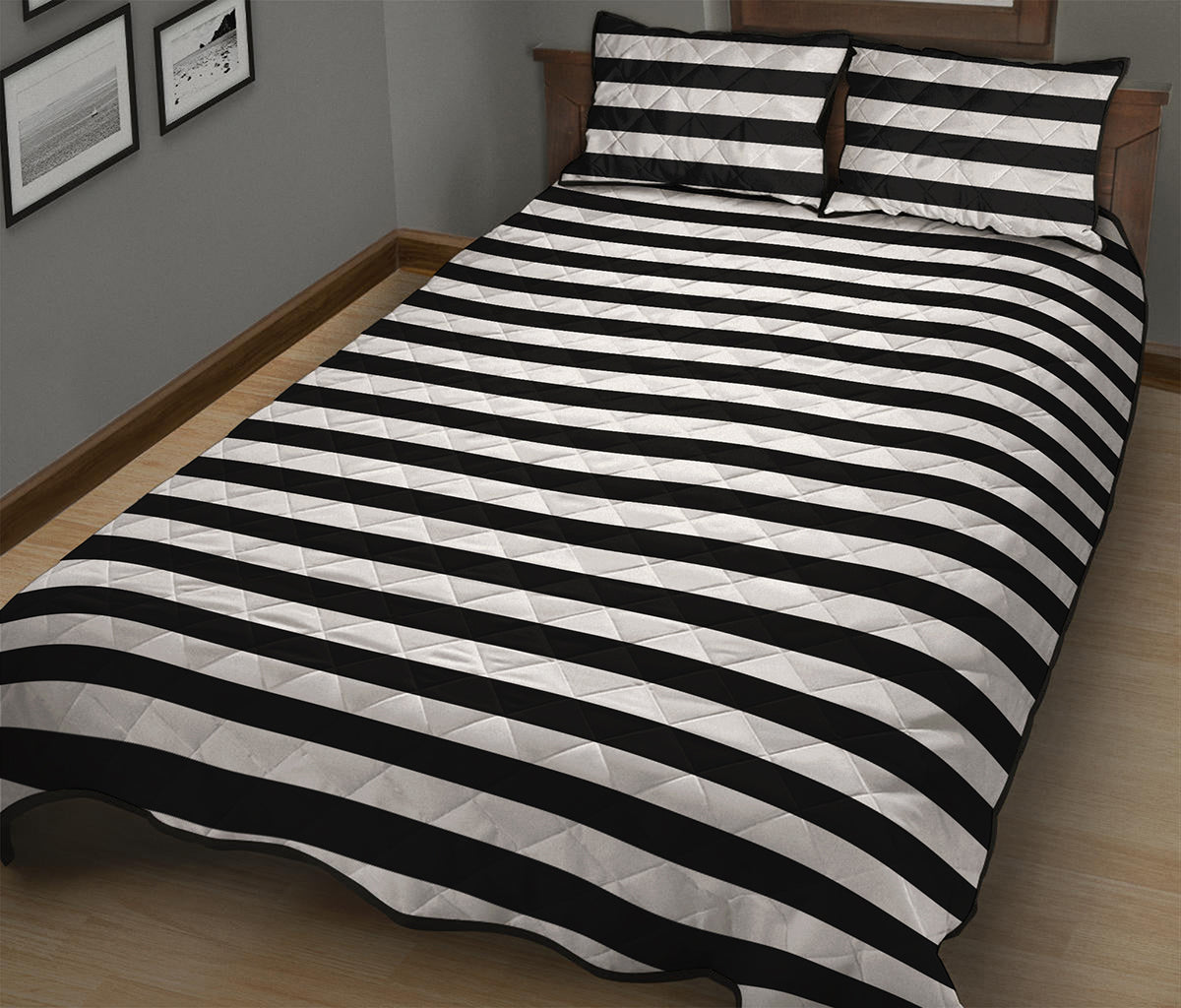 Black And White Striped Pattern Print Quilt Bed Set