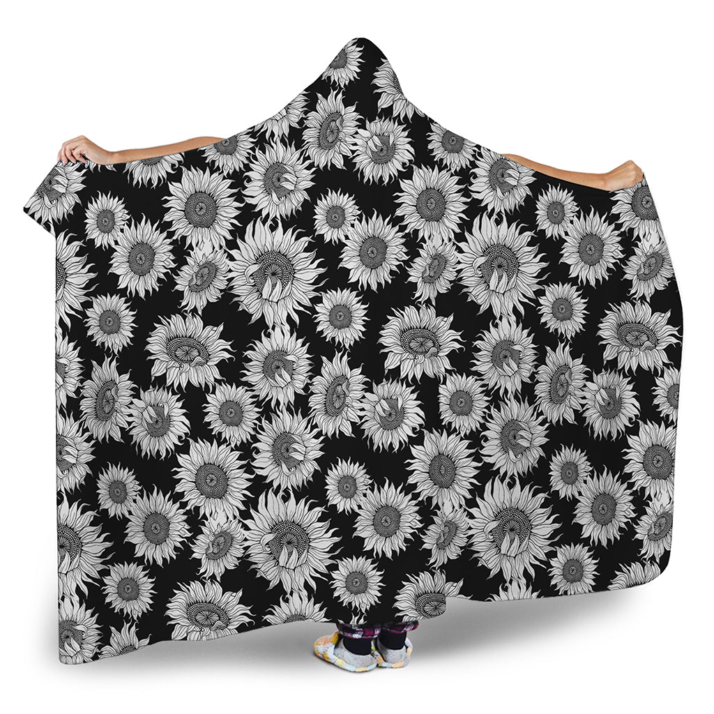 Black And White Sunflower Pattern Print Hooded Blanket