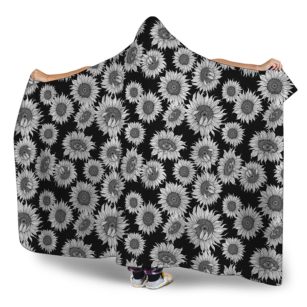 Black And White Sunflower Pattern Print Hooded Blanket