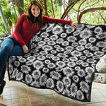Black And White Sunflower Pattern Print Quilt