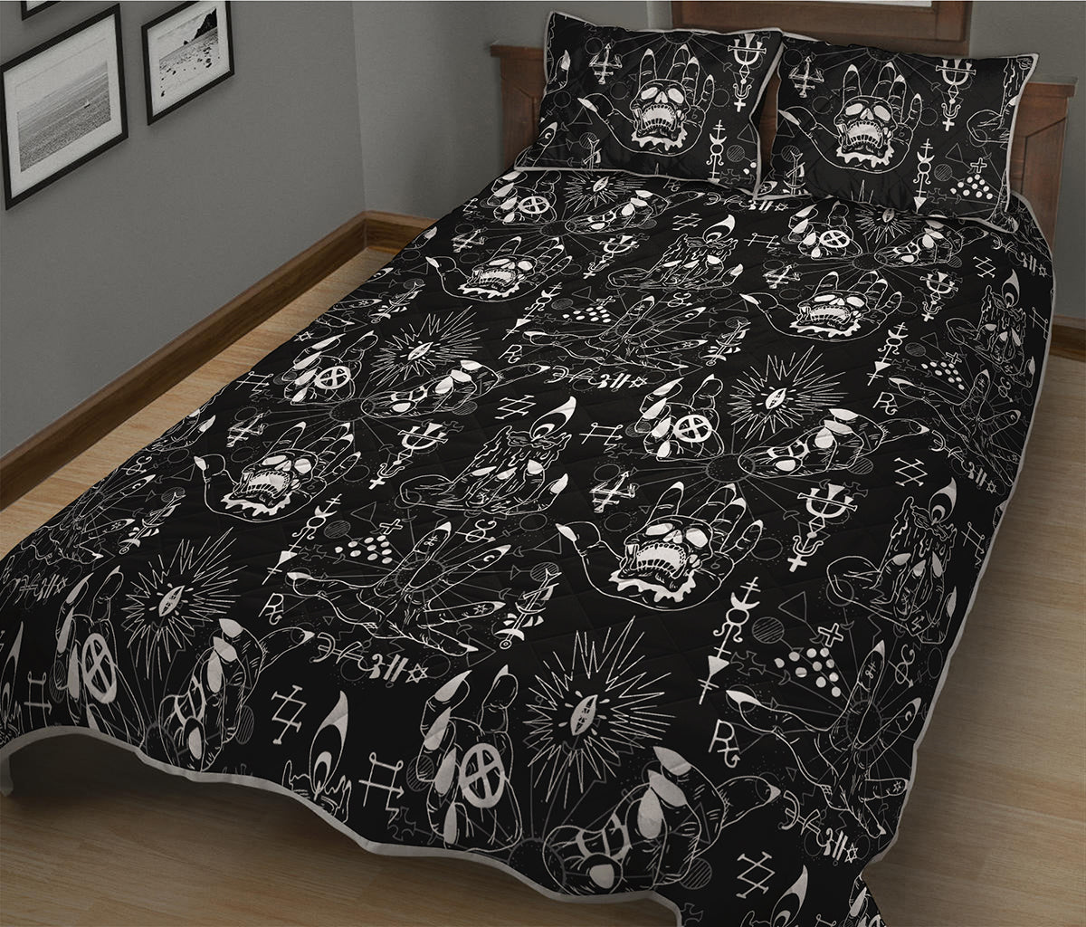 Black And White Supernatural Wicca Print Quilt Bed Set