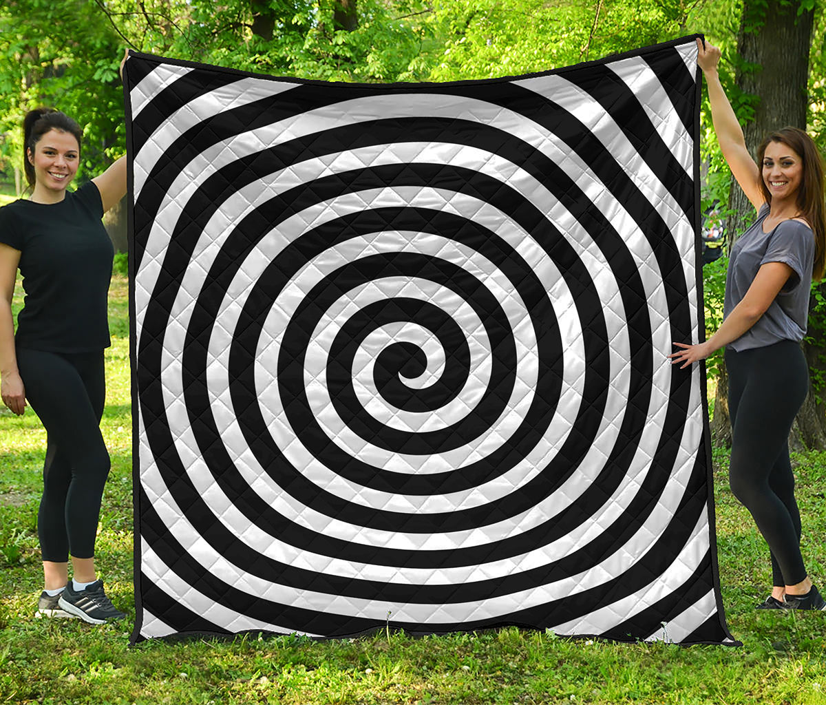 Black And White Swirl Illusion Print Quilt