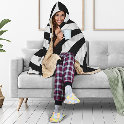 Black And White Swirl Print Hooded Blanket