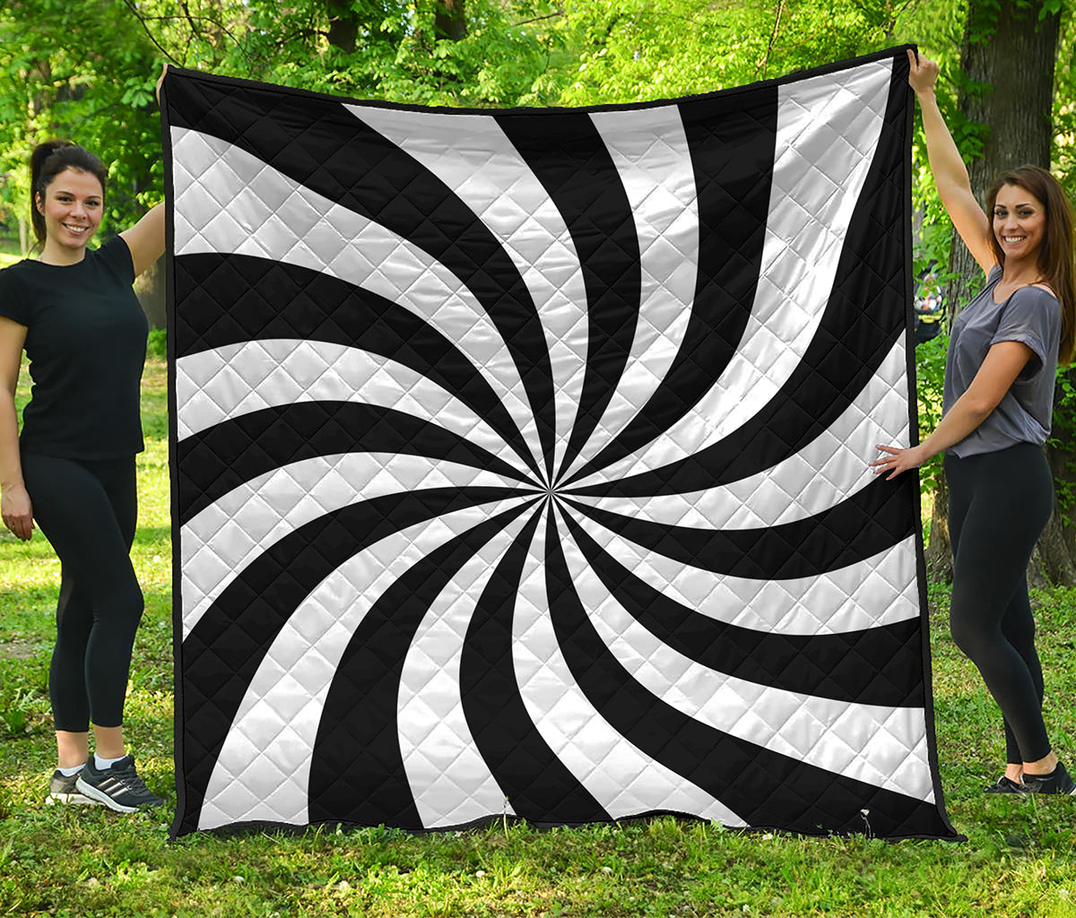 Black And White Swirl Print Quilt