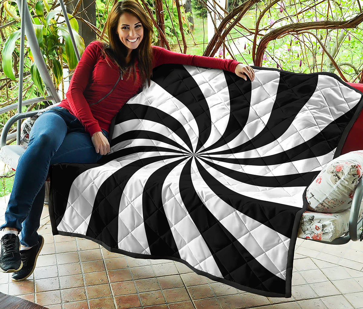 Black And White Swirl Print Quilt
