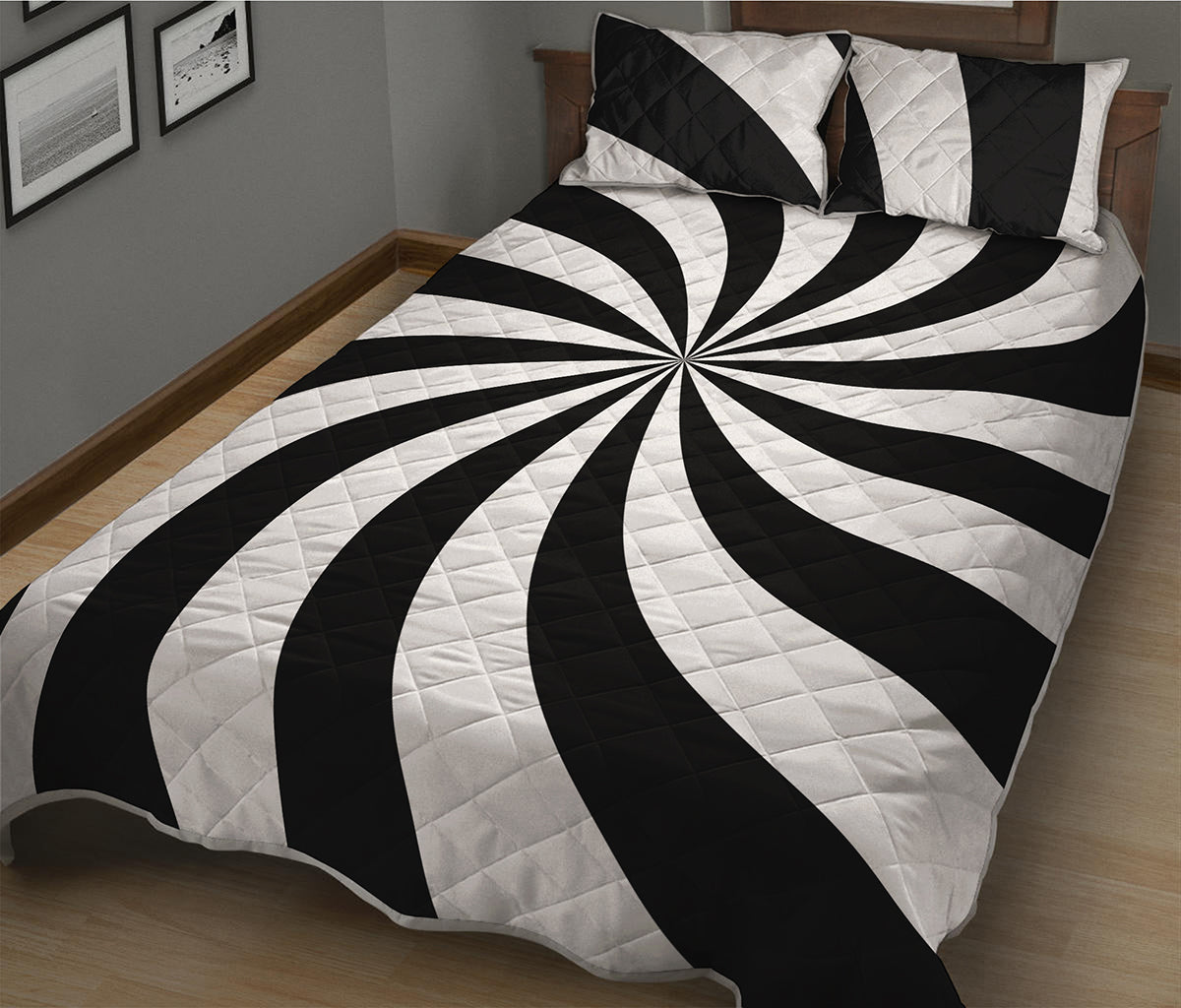 Black And White Swirl Print Quilt Bed Set