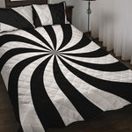 Black And White Swirl Print Quilt Bed Set