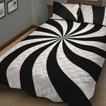Black And White Swirl Print Quilt Bed Set