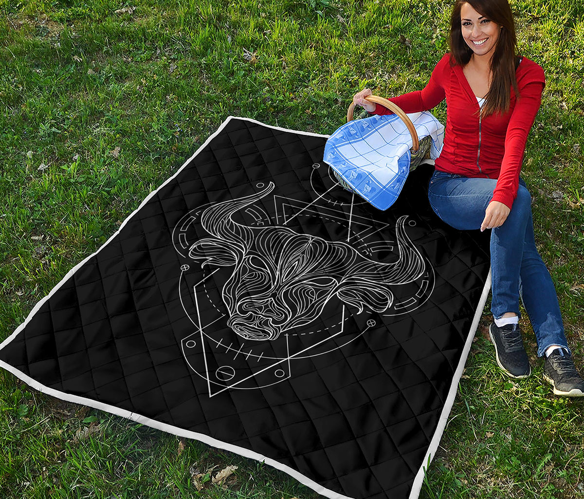 Black And White Taurus Sign Print Quilt