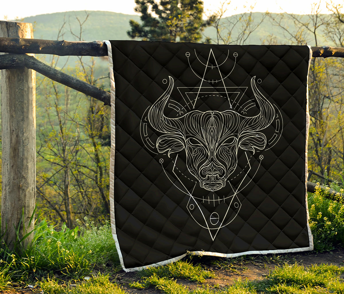 Black And White Taurus Sign Print Quilt