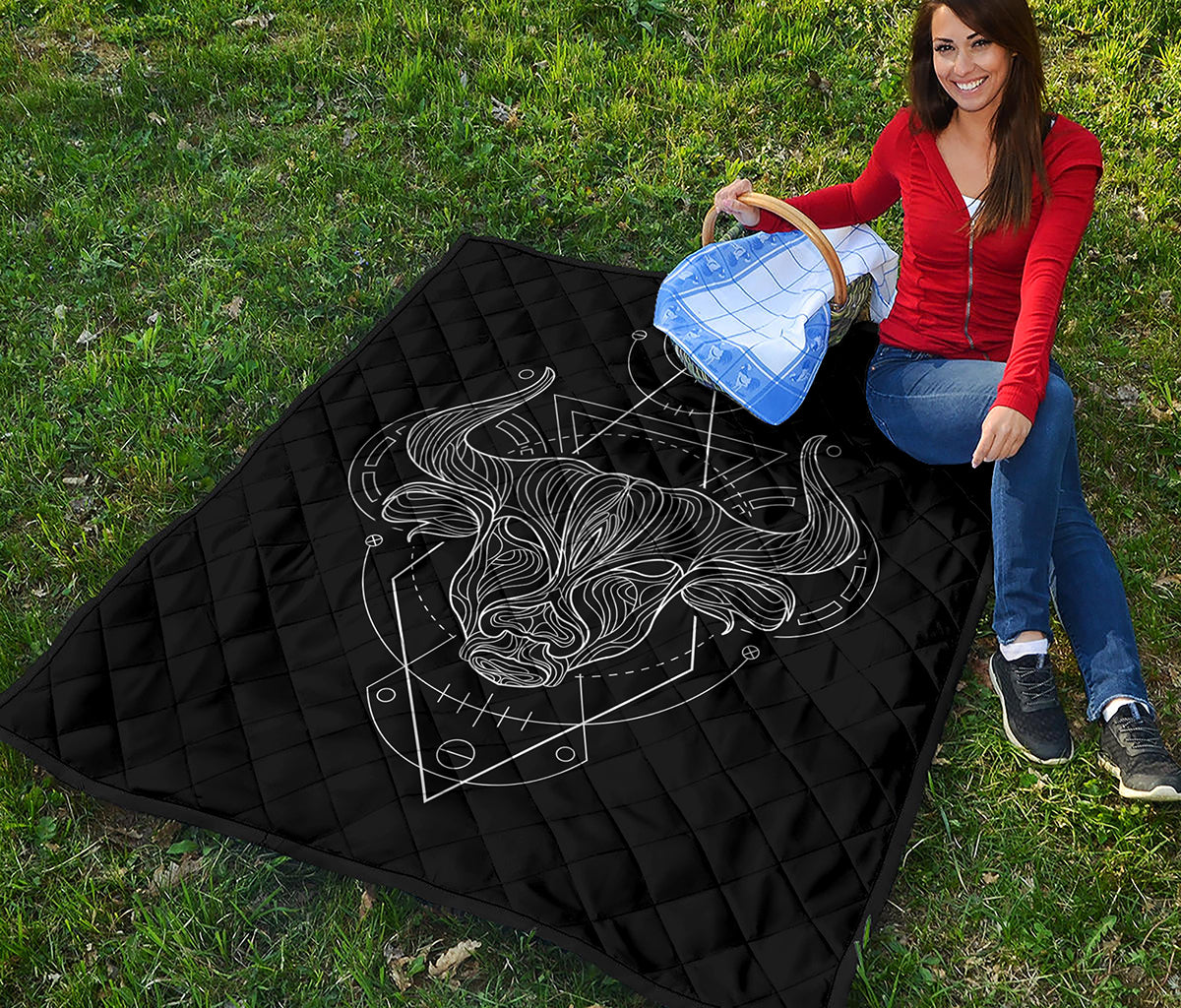 Black And White Taurus Sign Print Quilt
