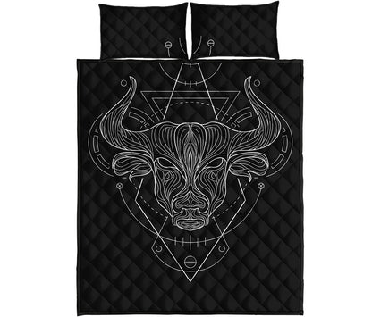 Black And White Taurus Sign Print Quilt Bed Set