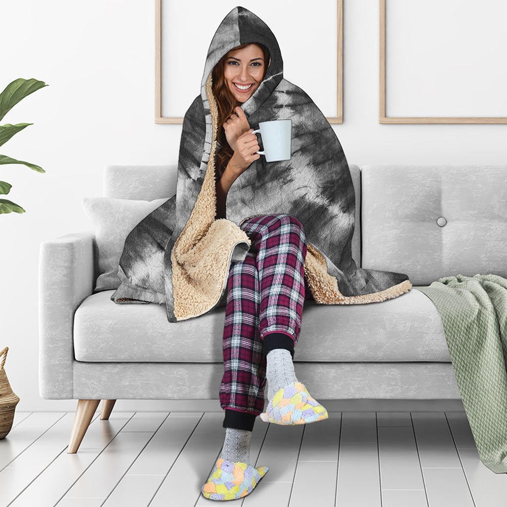 Black And White Tie Dye Print Hooded Blanket