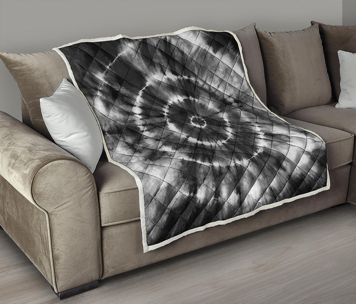 Black And White Tie Dye Print Quilt