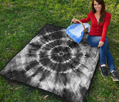 Black And White Tie Dye Print Quilt