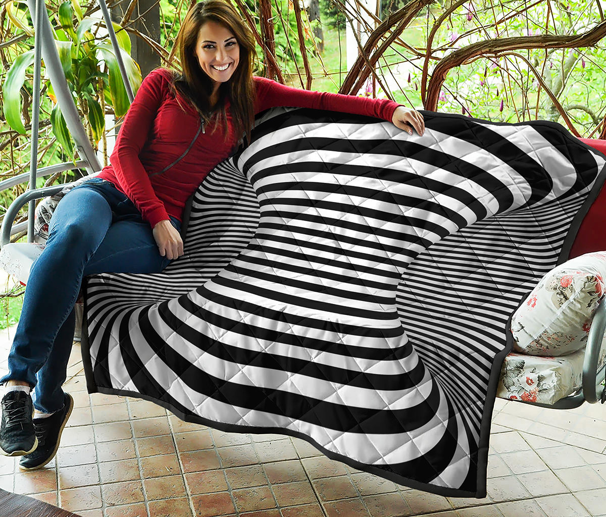 Black And White Torus Illusion Print Quilt