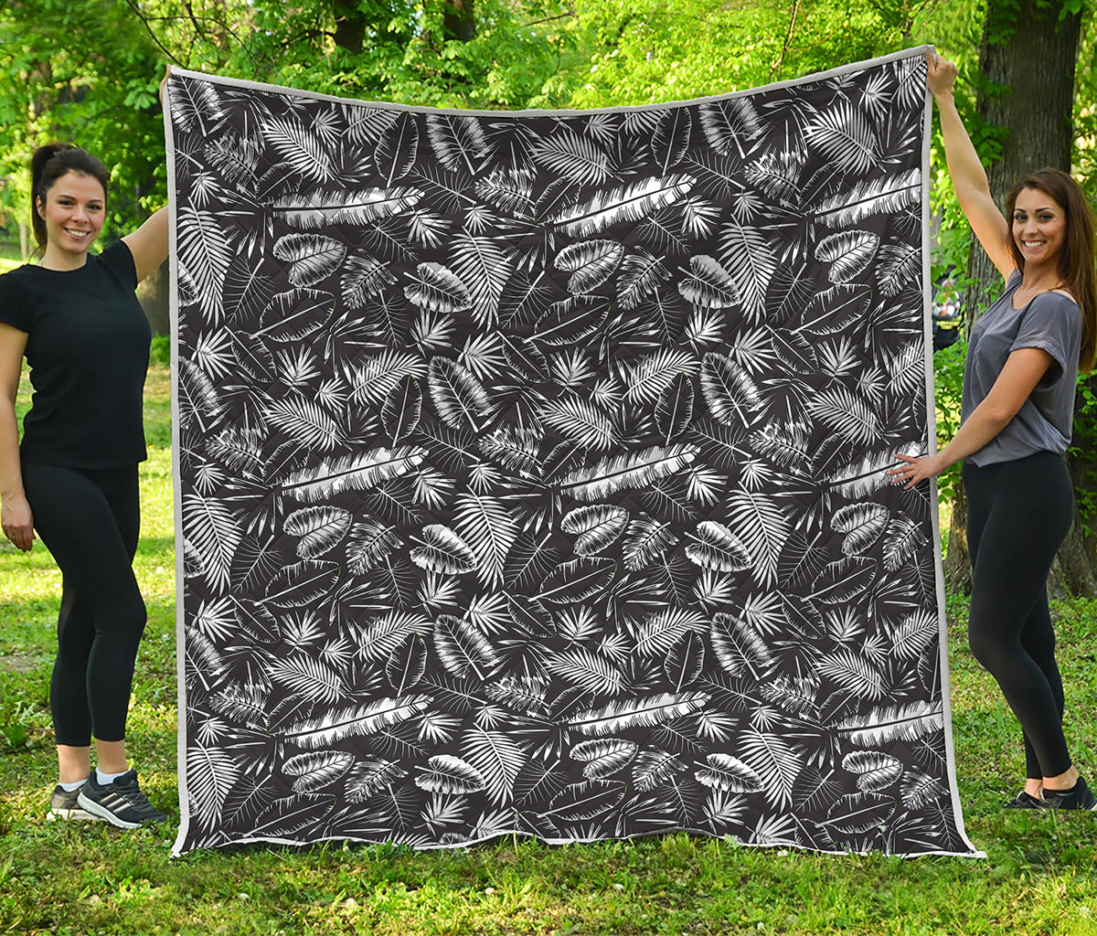 Black And White Tropical Palm Leaf Print Quilt