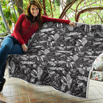 Black And White Tropical Palm Leaf Print Quilt