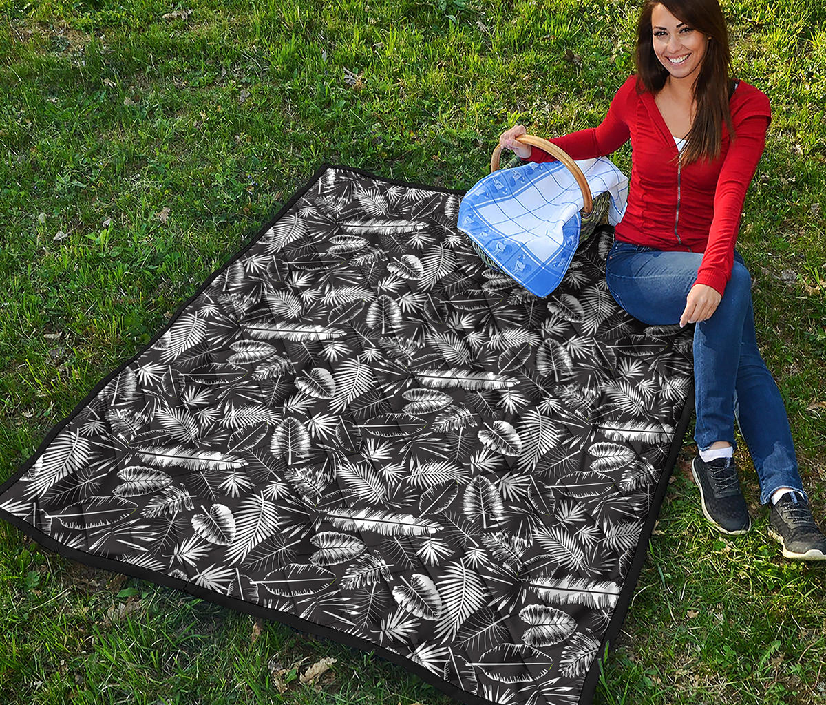 Black And White Tropical Palm Leaf Print Quilt