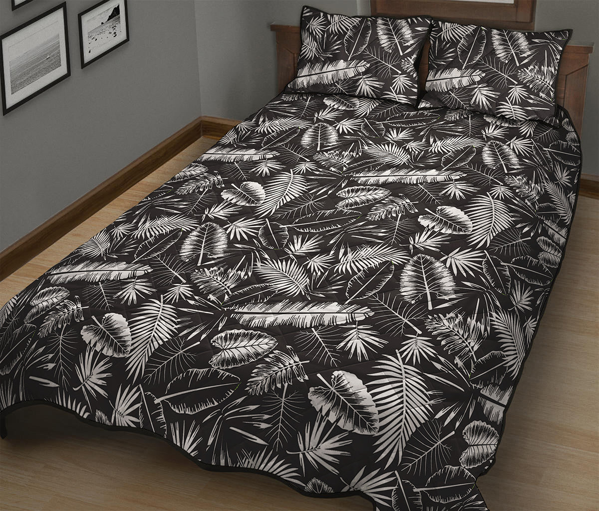 Black And White Tropical Palm Leaf Print Quilt Bed Set