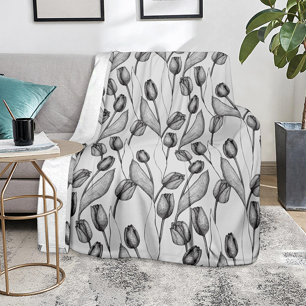 Black And White Tulip Pattern Print Blanket