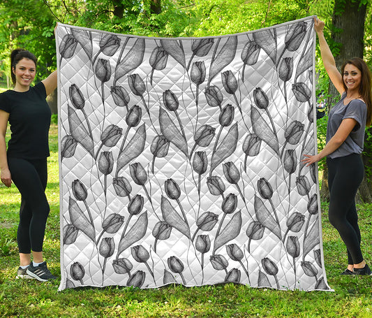Black And White Tulip Pattern Print Quilt