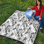 Black And White Tulip Pattern Print Quilt