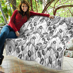 Black And White Tulip Pattern Print Quilt