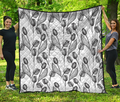 Black And White Tulip Pattern Print Quilt