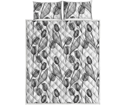 Black And White Tulip Pattern Print Quilt Bed Set