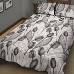 Black And White Tulip Pattern Print Quilt Bed Set