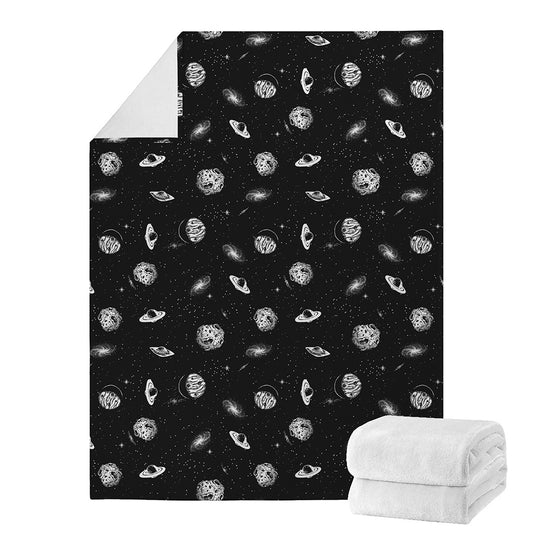 Black And White UFO Pattern Print Blanket