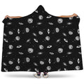Black And White UFO Pattern Print Hooded Blanket