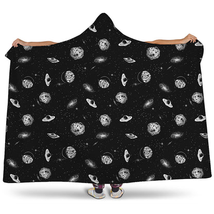 Black And White UFO Pattern Print Hooded Blanket