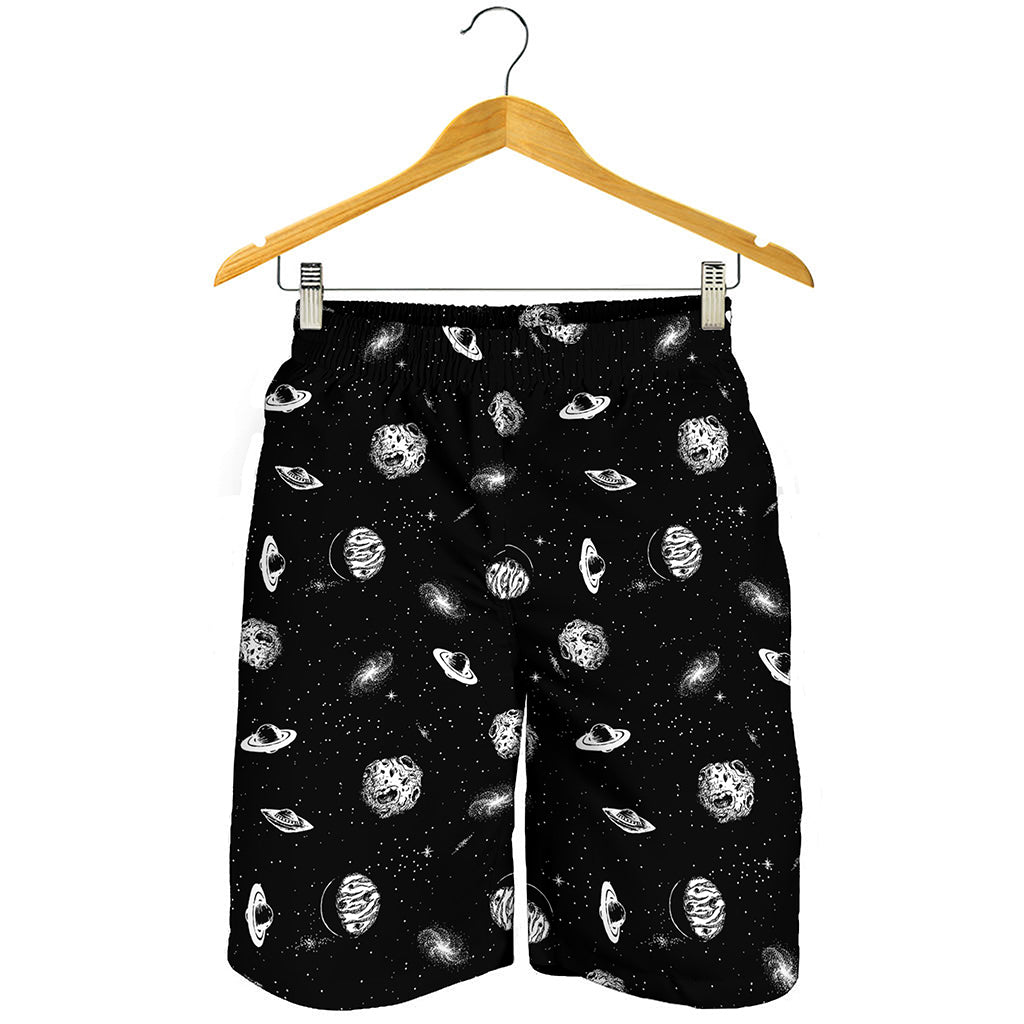 Black And White UFO Pattern Print Men's Shorts