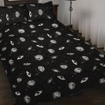 Black And White UFO Pattern Print Quilt Bed Set