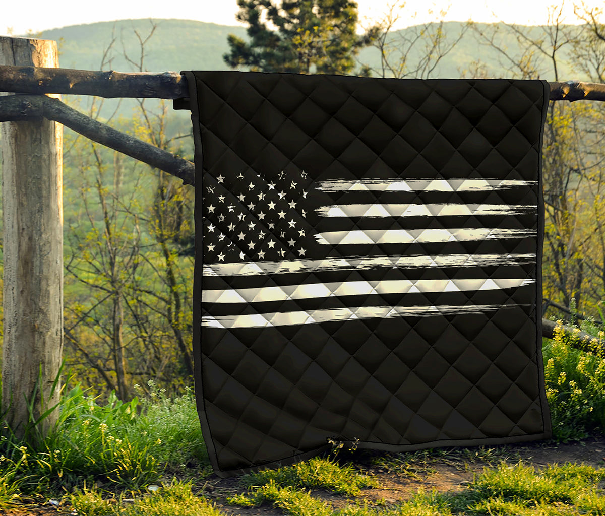 Black And White USA Flag Print Quilt