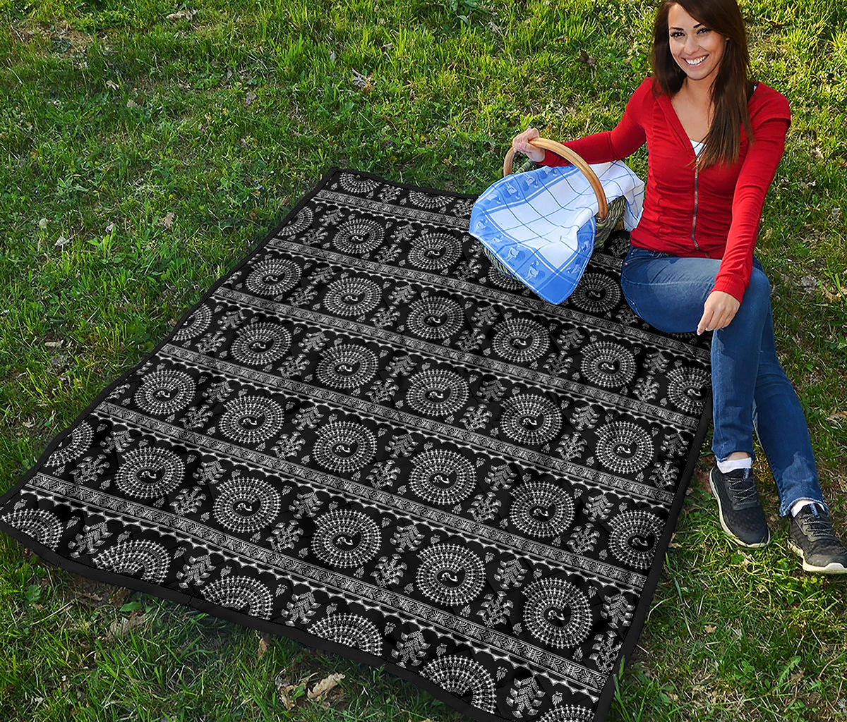 Black And White Warli Tribal Print Quilt