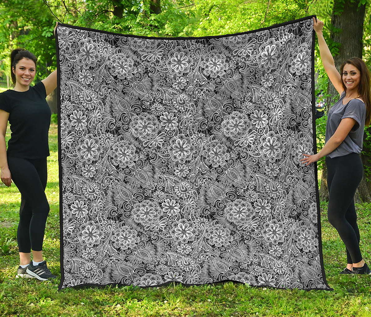 Black And White Western Flower Print Quilt
